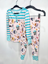 Load image into Gallery viewer, Matilda Jane Halloween Cupcake Pajamas Size 4
