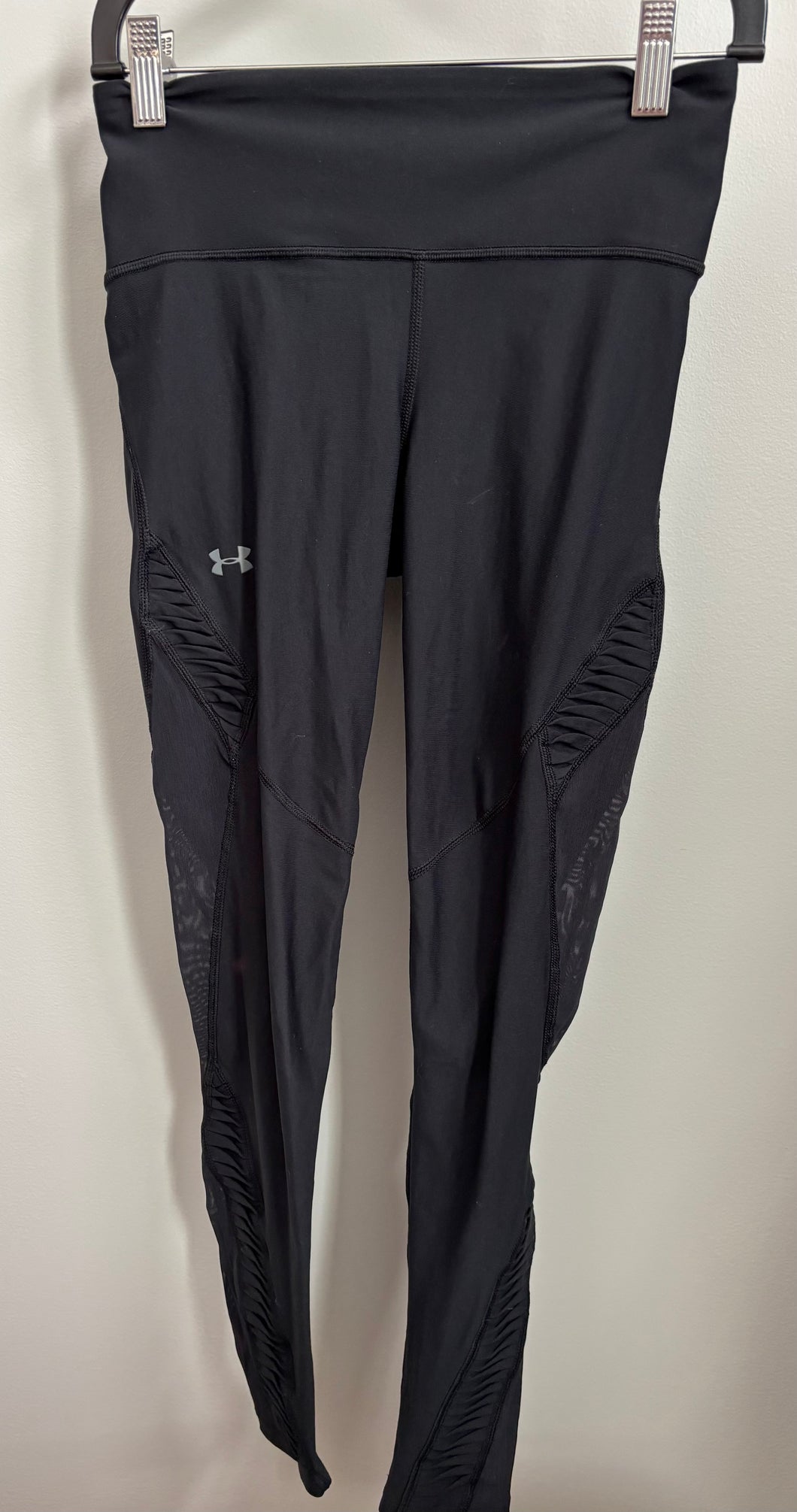 Under Armour Black Leggings Size Small
