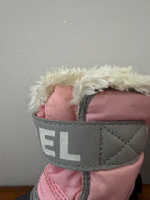 Load image into Gallery viewer, Sorel Pink Snow Boots Size 4*
