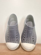 Load image into Gallery viewer, Native Blue Shoes Size C8
