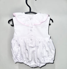 Load image into Gallery viewer, Pleats &amp; Stitches Pink Flower Smocked Bubble Size 3m
