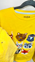Load image into Gallery viewer, Mini Boden Yellow Animal Shirt Size 8-9Y
