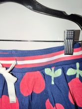 Load image into Gallery viewer, Mini Boden Heart Skort Size 9-10Y*
