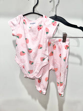 Load image into Gallery viewer, Old Navy Strawberry 2pc Set Size 6-12m
