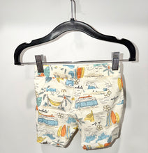 Load image into Gallery viewer, Chaser Milk Surfs Shorts Size 3
