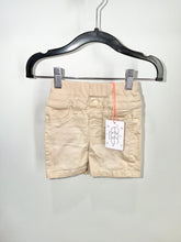 Load image into Gallery viewer, EGG Khaki Shorts Size 2Y

