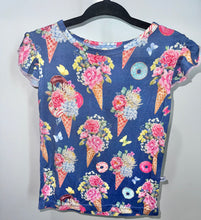 Load image into Gallery viewer, Brooke &amp; Peyton Blue Floral Top Size 2T
