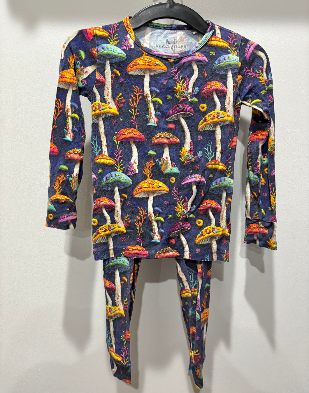 Nev Mushroom Pajamas Size 3T
