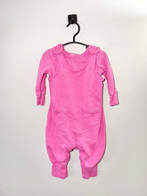 Load image into Gallery viewer, Hanna Andersson Pink 2pc Outfit Size 6-12m
