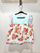 Load image into Gallery viewer, Matilda Jane Floral Top Size 6
