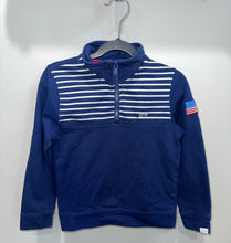 Load image into Gallery viewer, Vineyard Vines Blue Pullover Size 6
