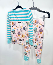 Load image into Gallery viewer, Matilda Jane Halloween Cupcake Pajamas Size 4
