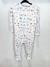 Load image into Gallery viewer, Magnetic Me Alphabet Footie Size 12-18m
