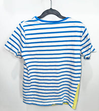 Load image into Gallery viewer, Mini Boden Scuba Giraffe Shirt Size 9-10Y*
