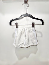 Load image into Gallery viewer, Grey &amp; Cream Shorts Size 2T
