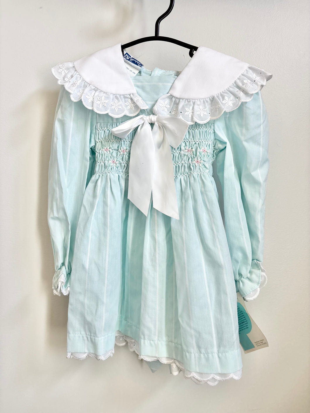 Polly Flinders Smocked Flower Dress Size 2T