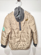 Load image into Gallery viewer, Buckle Me Toastier Green Car Seat Coat Size 24m-2T
