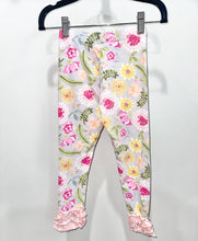 Load image into Gallery viewer, Matilda Jane Purple Flower Pants Size 6
