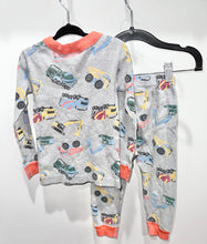 Load image into Gallery viewer, Hanna Andersson Construction Pajamas Size 4*
