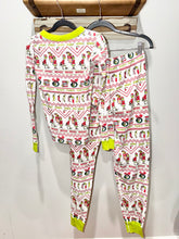 Load image into Gallery viewer, Hanna Andersson The Grinch Pajamas Size 10
