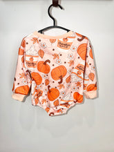 Load image into Gallery viewer, Pumpkin Spice Bubble Size 6-12m
