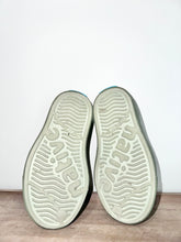 Load image into Gallery viewer, Native Green Shoes Size C7
