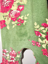 Load image into Gallery viewer, RicRac &amp; Ruffles Green Floral Romper Size 12m*
