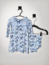 Load image into Gallery viewer, Kate Quinn Blue Floral Dress w/Bloomers Size 6-12m

