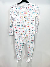 Load image into Gallery viewer, Magnetic Me Alphabet Footie Size 12-18m
