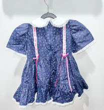 Load image into Gallery viewer, Vintage Blue Flower Dress Size 5
