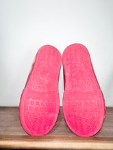 Load image into Gallery viewer, Disney Mickey Shoes Size 10
