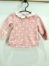 Load image into Gallery viewer, Gap Pink Polka Dot Sweater Size 6-12m
