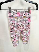 Load image into Gallery viewer, Boutique Disney Pink Leggings Size 12-18m

