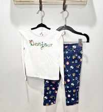 Load image into Gallery viewer, Janie &amp; Jack Bonjour 2pc Outfit Size 3
