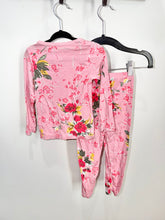 Load image into Gallery viewer, Bestaroo Pink Floral Pajamas Size 2T
