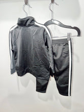 Load image into Gallery viewer, Adidas Black 2pc Outfit Size 2T
