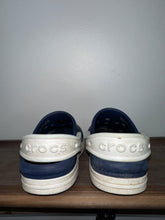 Load image into Gallery viewer, Crocs Blue Shoes Size C8*
