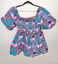 Load image into Gallery viewer, Simply Southern Swan Top Size Large
