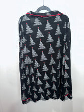 Load image into Gallery viewer, Kickee Pants Black Christmas Tree Pajama Top Size 2XL
