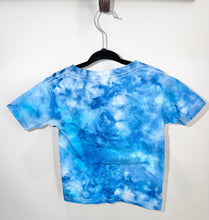 Load image into Gallery viewer, Tie Dye Peace Shirt Size 3T
