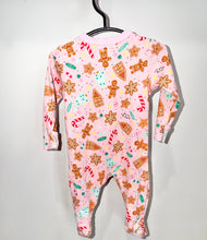 Load image into Gallery viewer, Old Navy Pink Gingerbread Footie Size 6-9m
