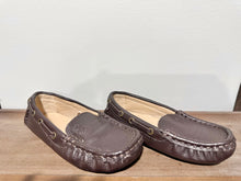 Load image into Gallery viewer, Janie &amp; Jack Brown Loafers Size 8

