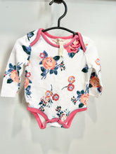 Load image into Gallery viewer, Matilda Jane Roses Bodysuit Size 3-6m
