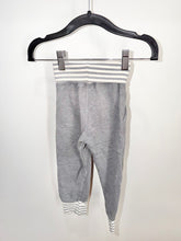 Load image into Gallery viewer, Lulu + Roo Gray Pants Size 2Y*
