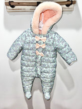 Load image into Gallery viewer, Nicole Miller Blue Floral Snowsuit Size 3-6m
