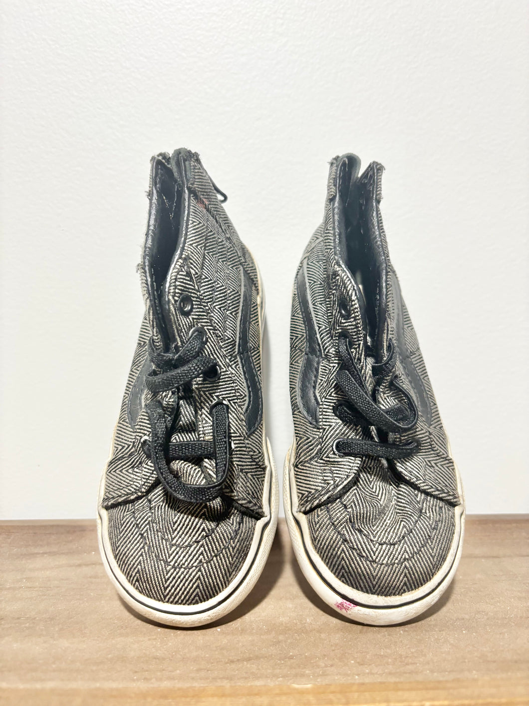 Vans Black High Top Shoes Size 8