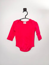 Load image into Gallery viewer, Hanna Andersson Red Bodysuit Size 6-12m
