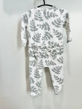 Load image into Gallery viewer, Spearmint Love Green Leaves Romper Size 6-12m
