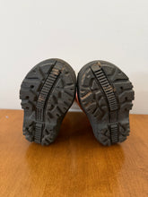 Load image into Gallery viewer, Sorel Pink Snow Boots Size 4*

