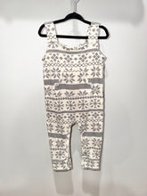 Load image into Gallery viewer, Kate Quinn Snowflake Romper Size 18-24m*
